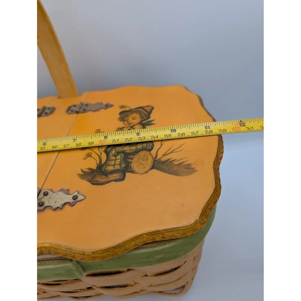 VTG Decoupage Woven Wood Picnic Basket Velvet Lined MCM Kitschy Decor Handbag
